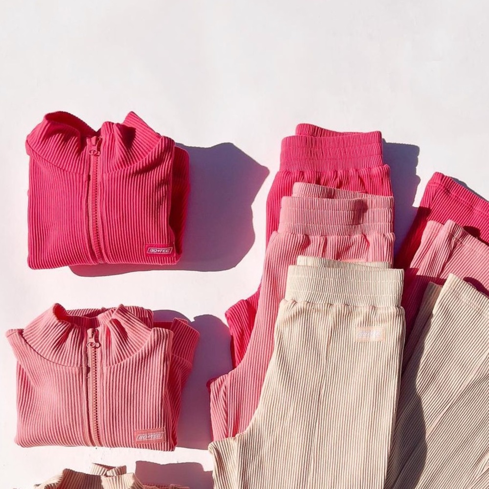 Bo + tee hot pink long sleeve ribbed sweater